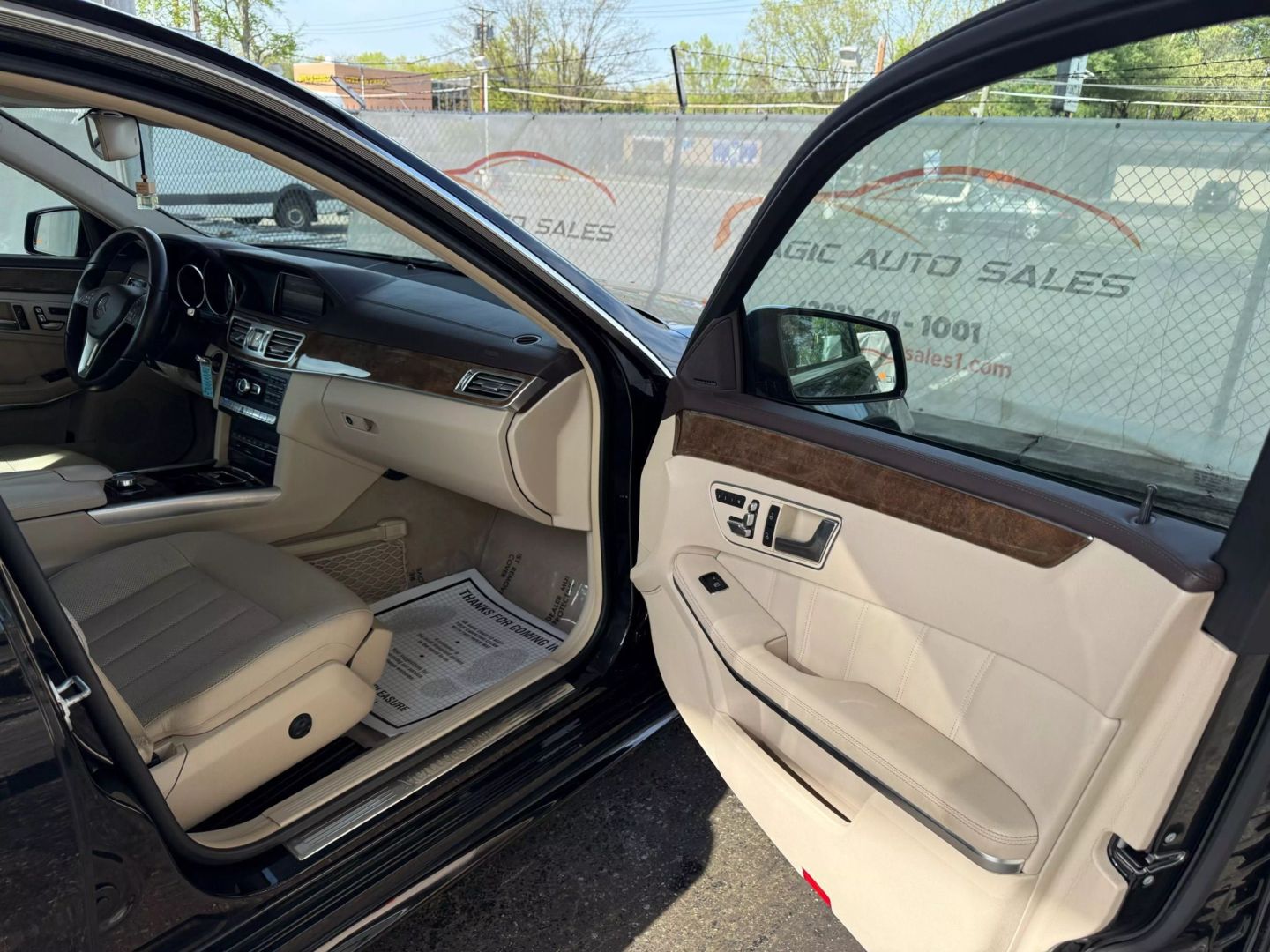 2015 Mercedes-benz E-class - Image 24