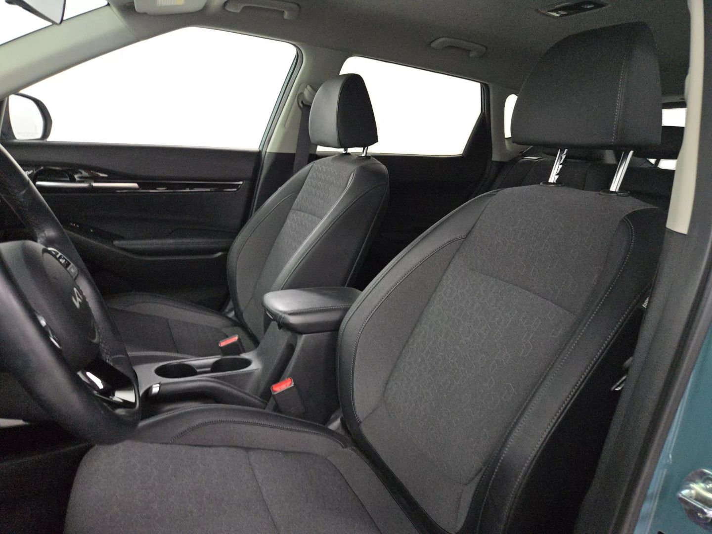2024 Kia Seltos - Image 19