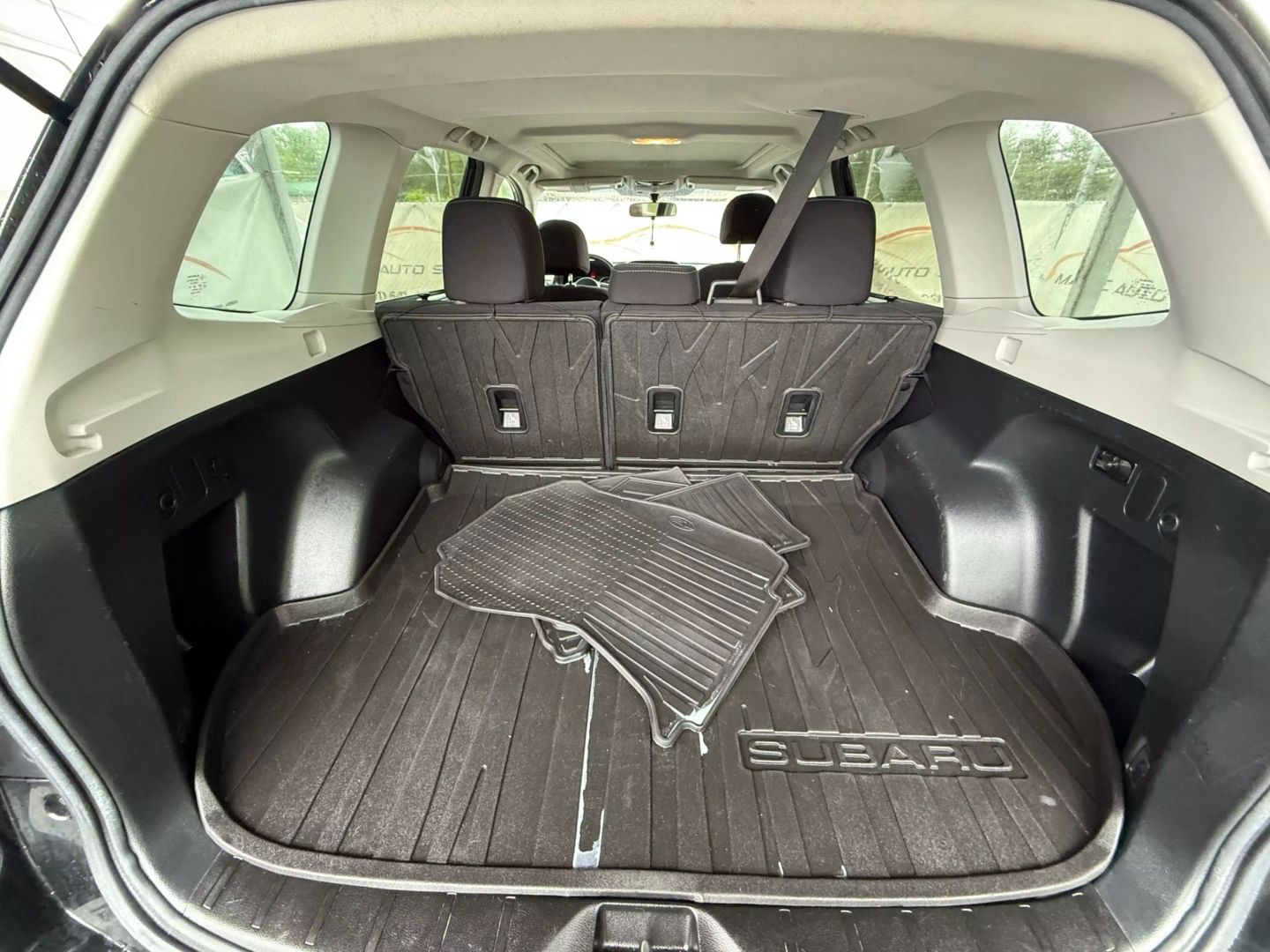 2017 Subaru Forester - Image 20
