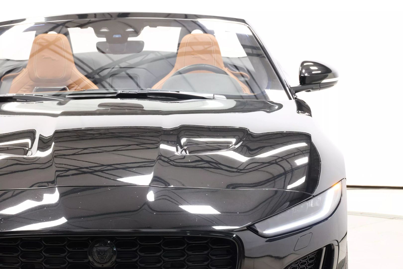 2024 Jaguar F-type - Image 75