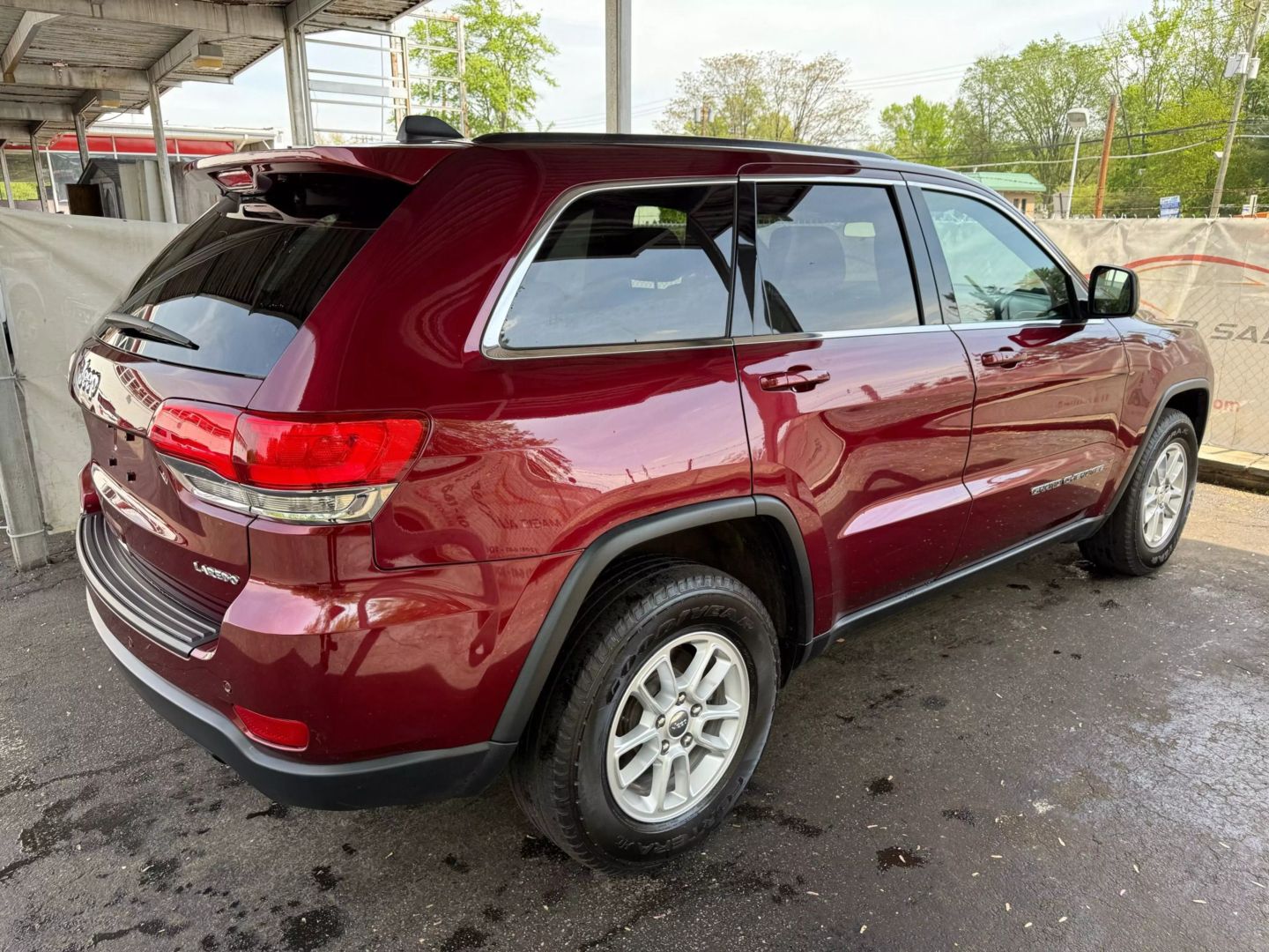2019 Jeep Grand Cherokee - Image 12
