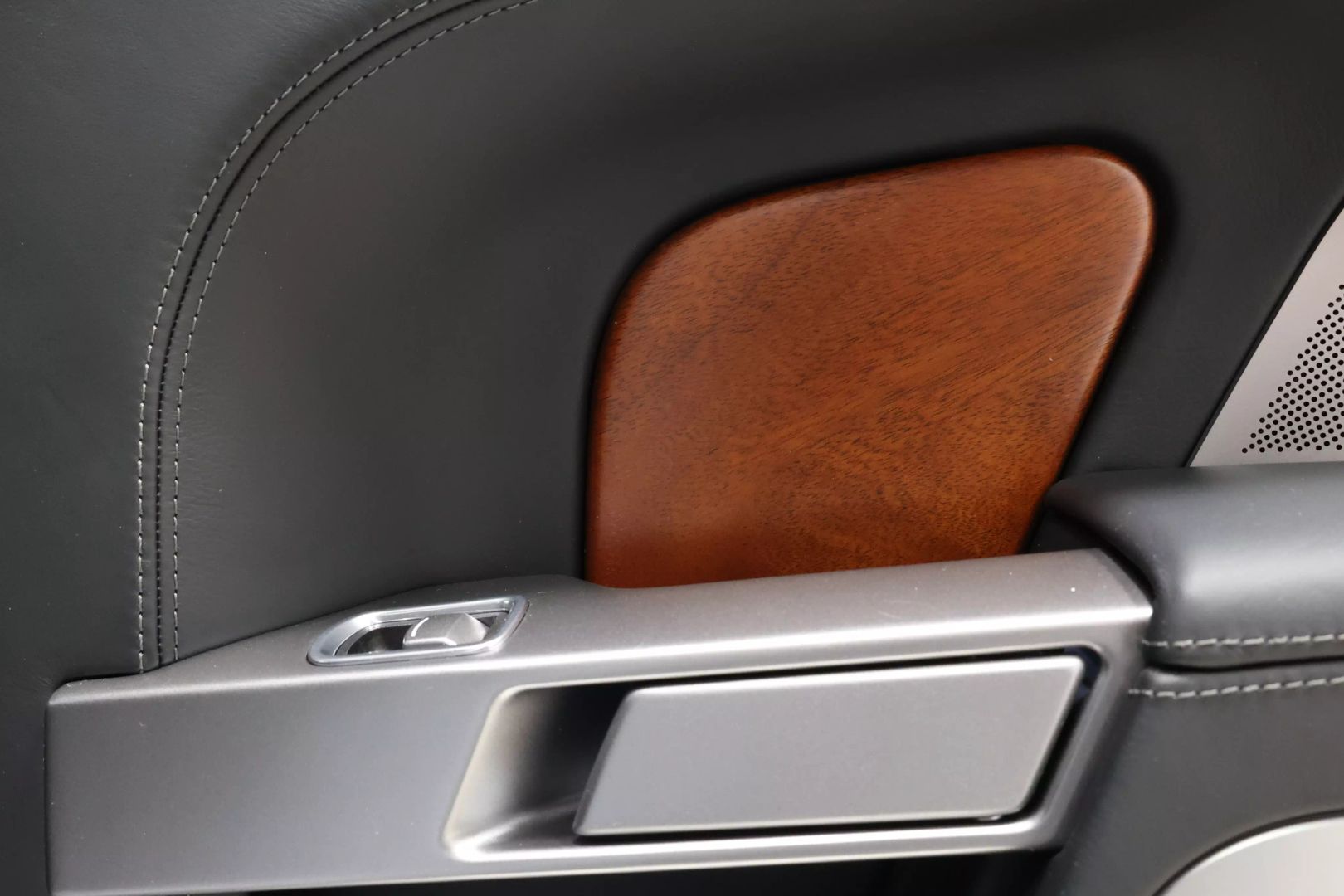 2011 Aston Martin Rapide - Image 81