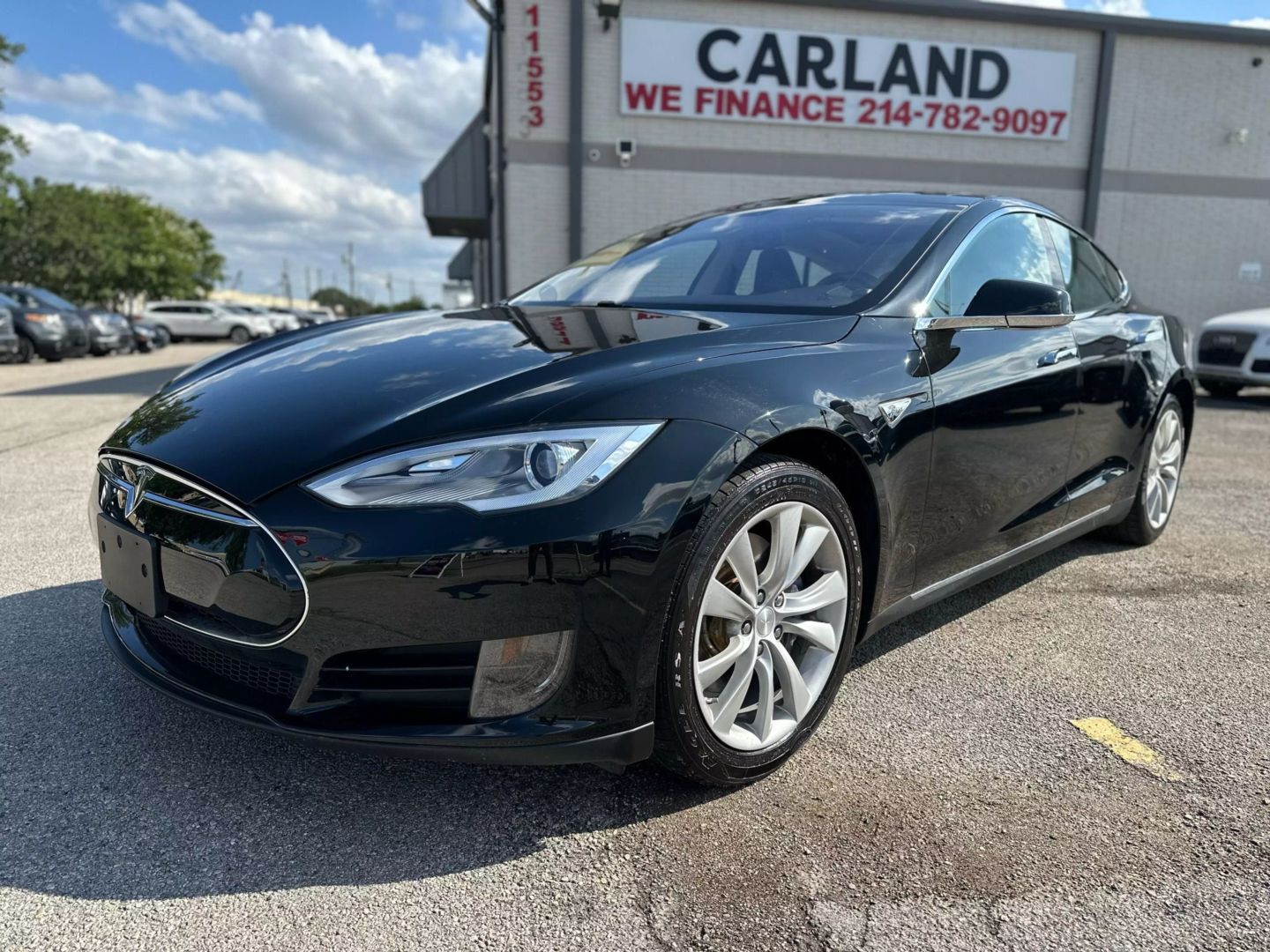 2014 Tesla Model S - Image 4