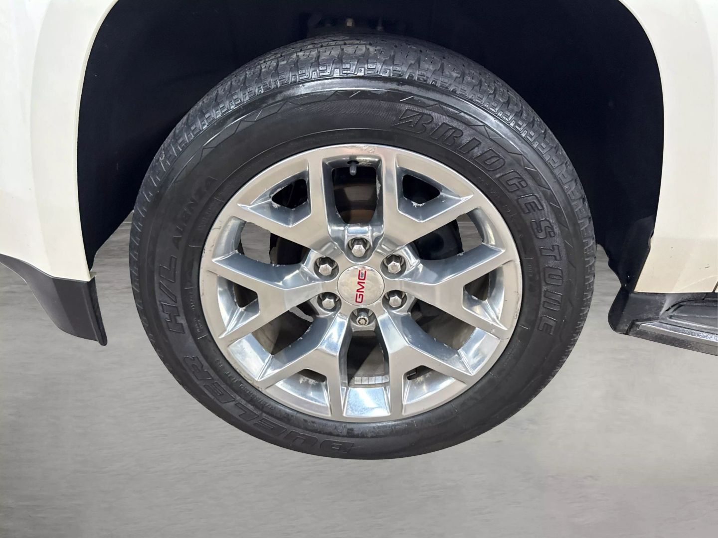 2015 Gmc Yukon - Image 18