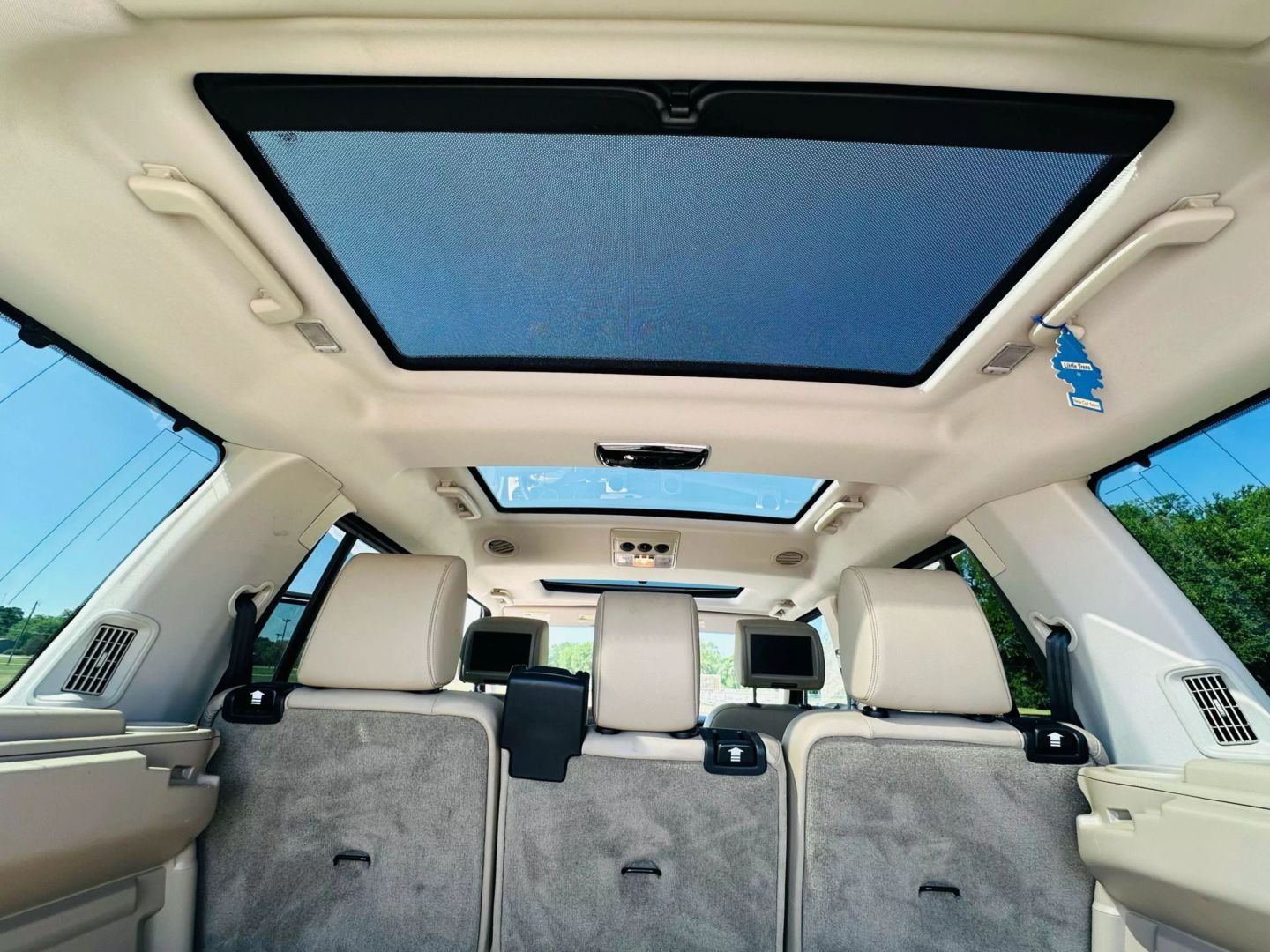 2016 Land Rover Lr4 - Image 26