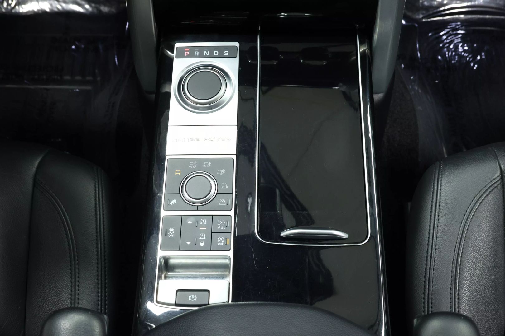 2016 Land Rover Range Rover - Image 45