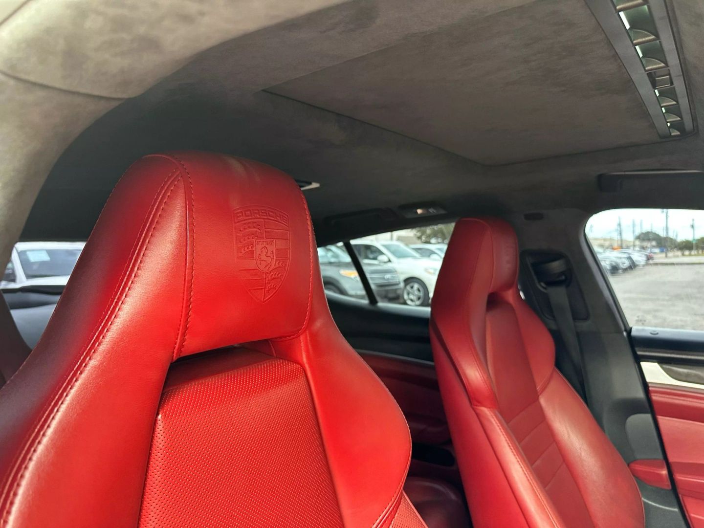 2014 Porsche Panamera - Image 55