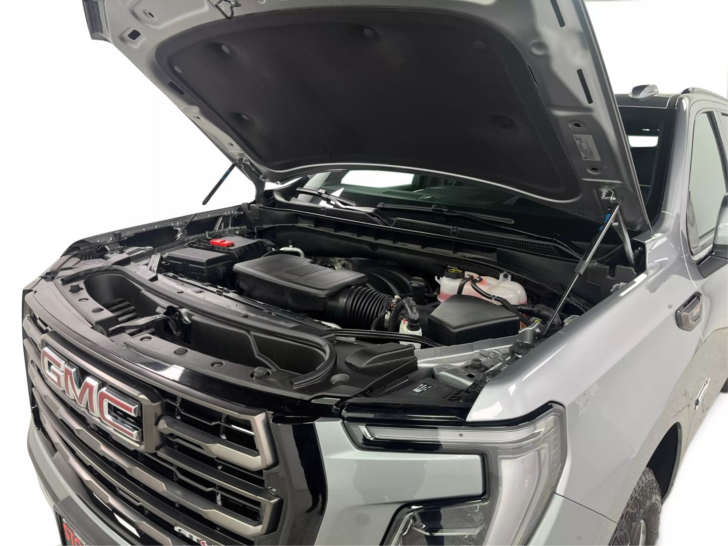 2025 Gmc Yukon - Image 12