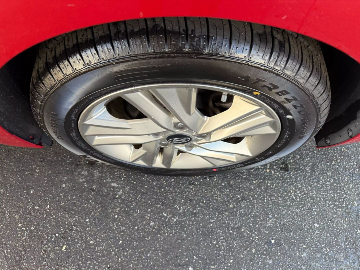 2019 Hyundai Elantra - Image 43