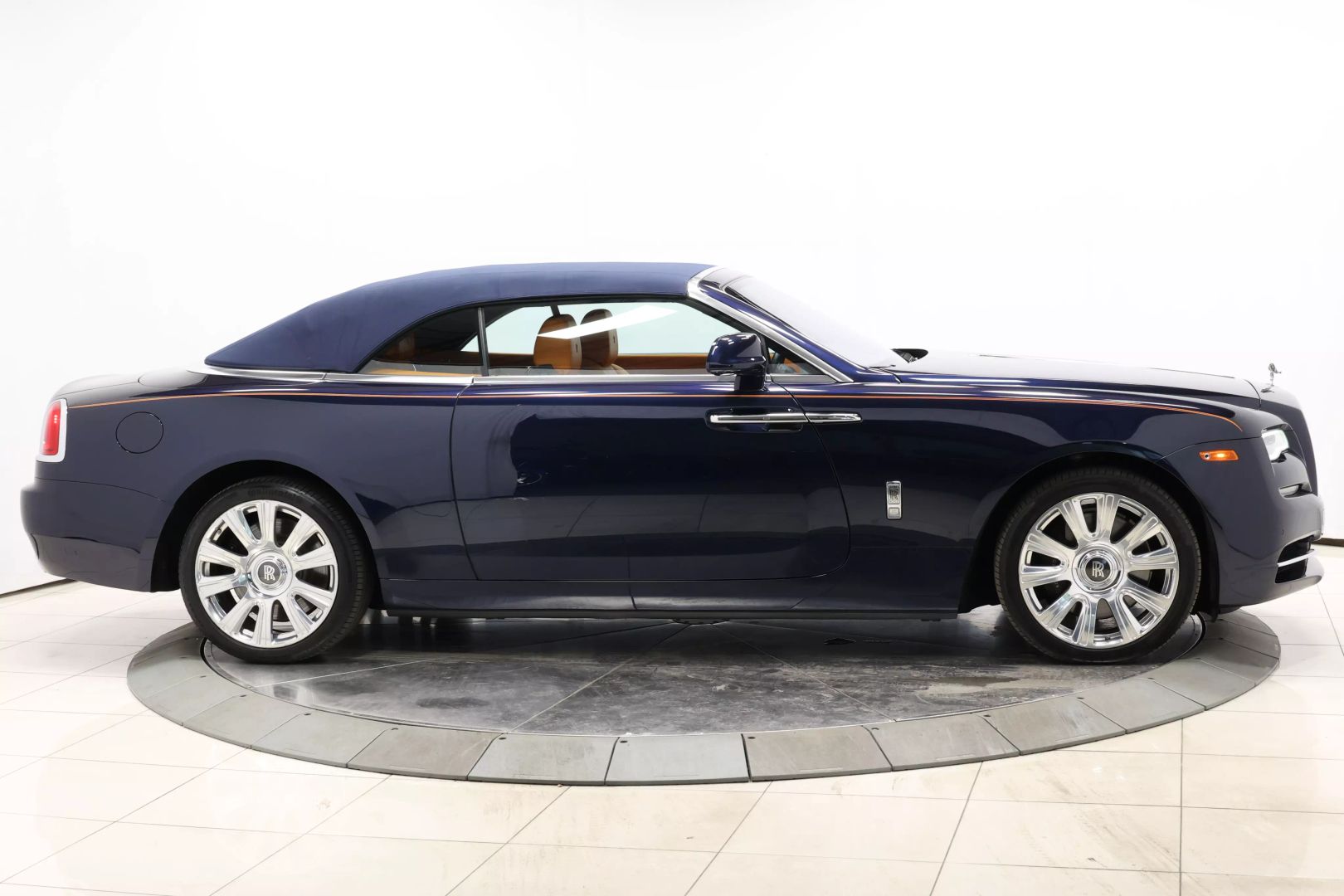 2016 Rolls-royce Dawn - Image 107