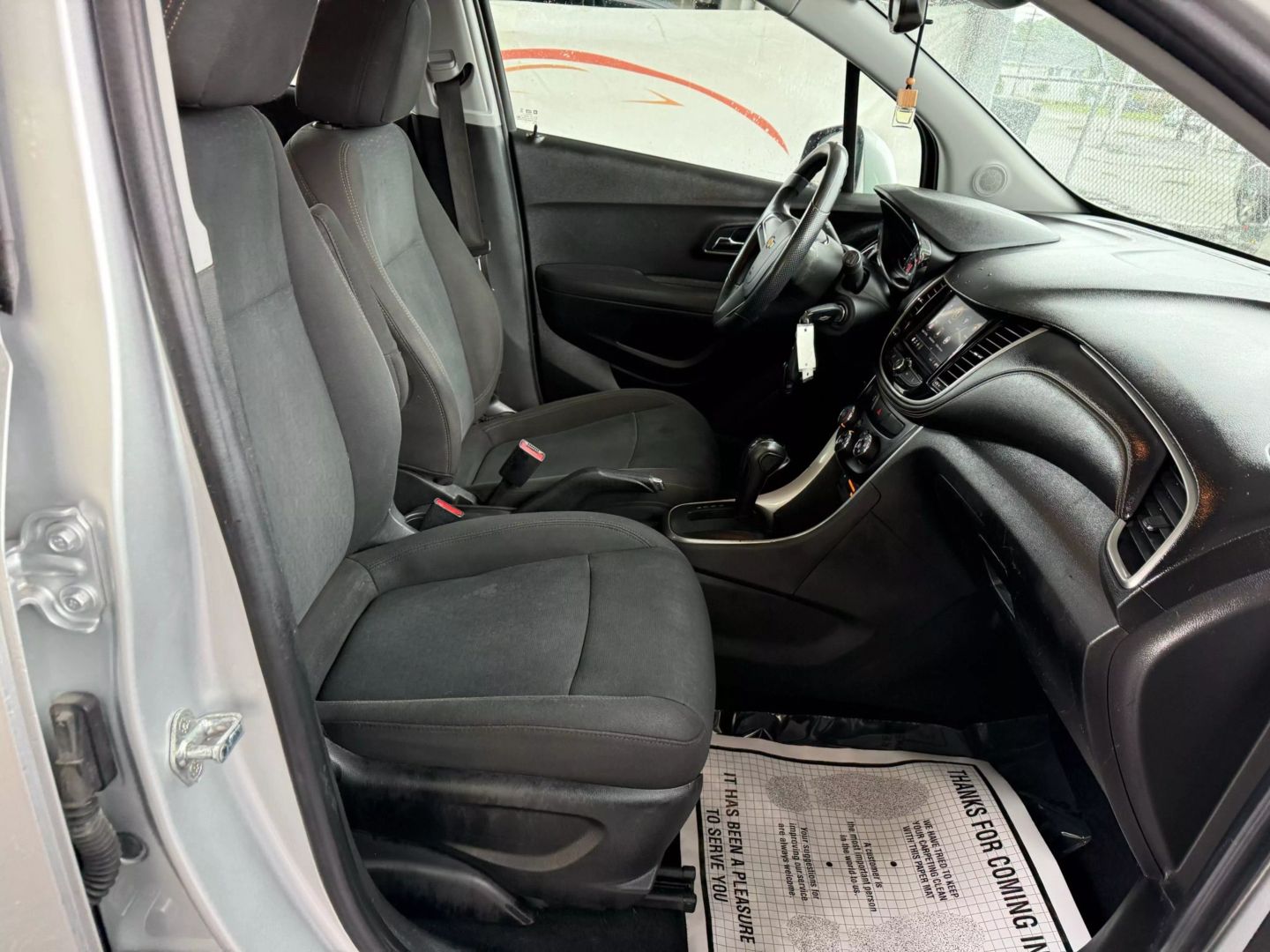 2020 Chevrolet Trax - Image 25
