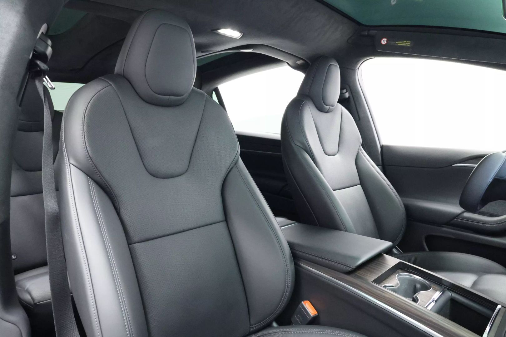 2022 Tesla Model X - Image 85