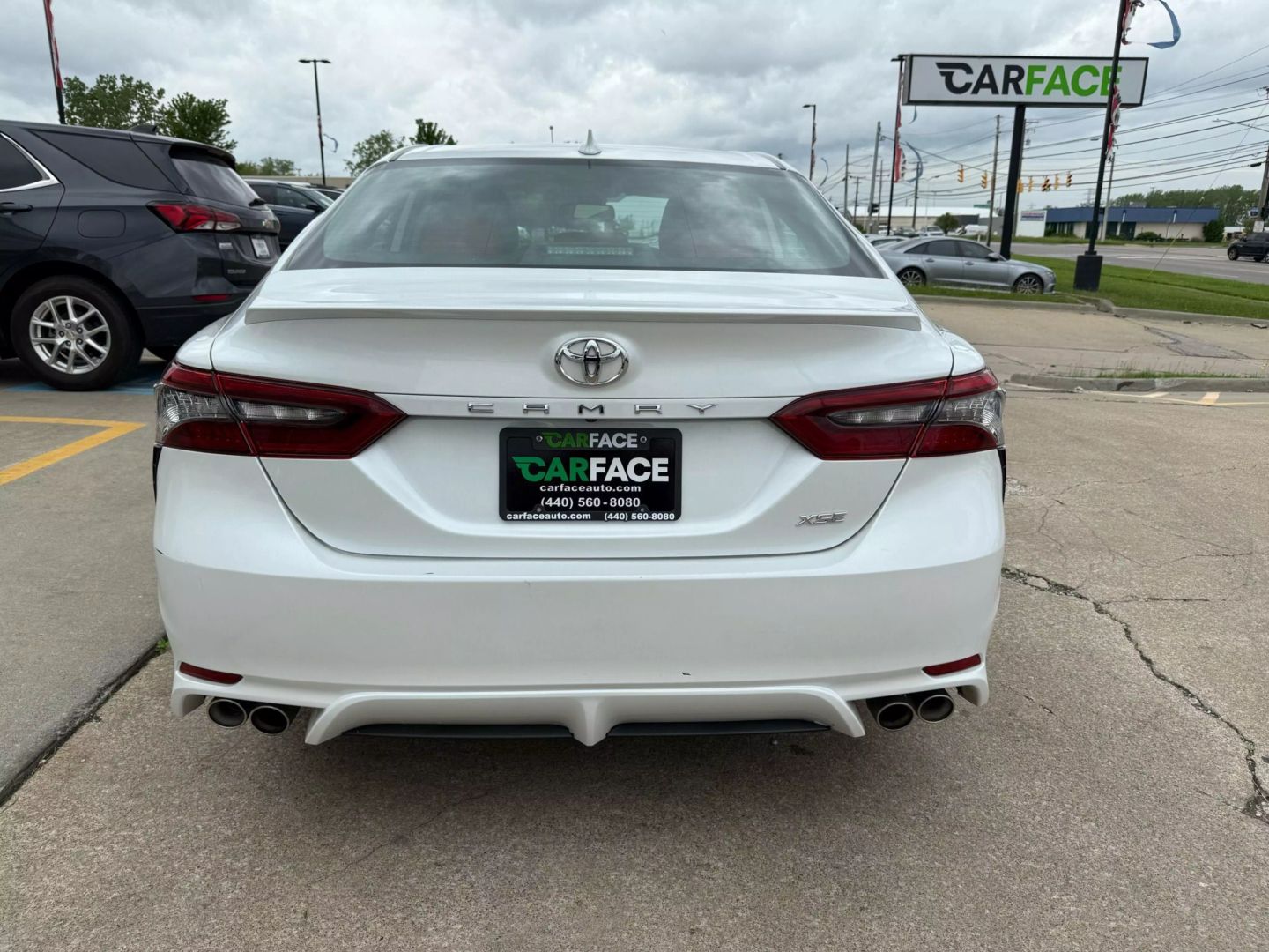 2022 Toyota Camry - Image 10