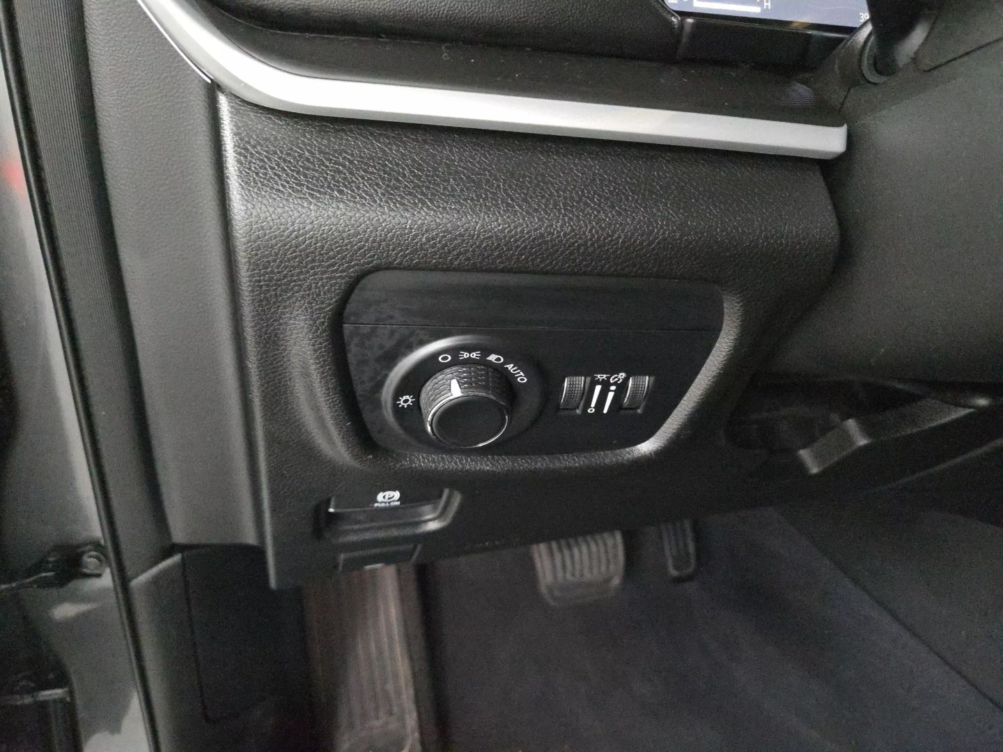 2023 Jeep Grand Cherokee L - Image 22