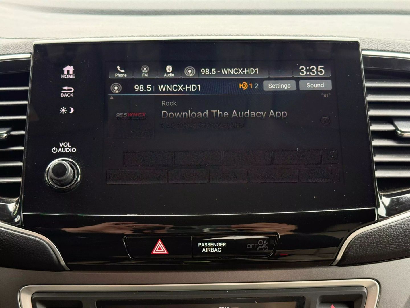 2020 Honda Pilot - Image 40
