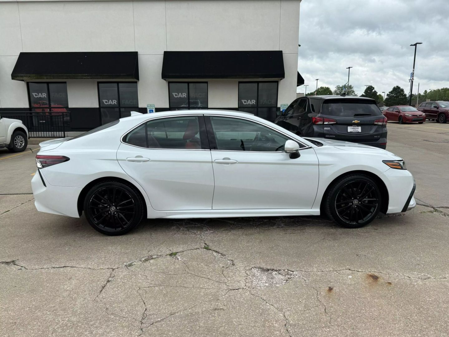 2022 Toyota Camry - Image 15