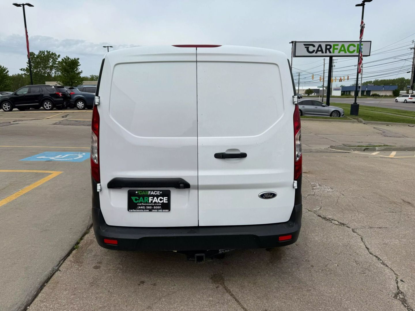 2022 Ford Transit Connect Cargo Van - Image 9