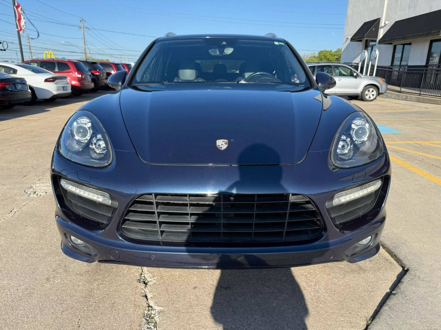 2014 Porsche Cayenne - Image 2
