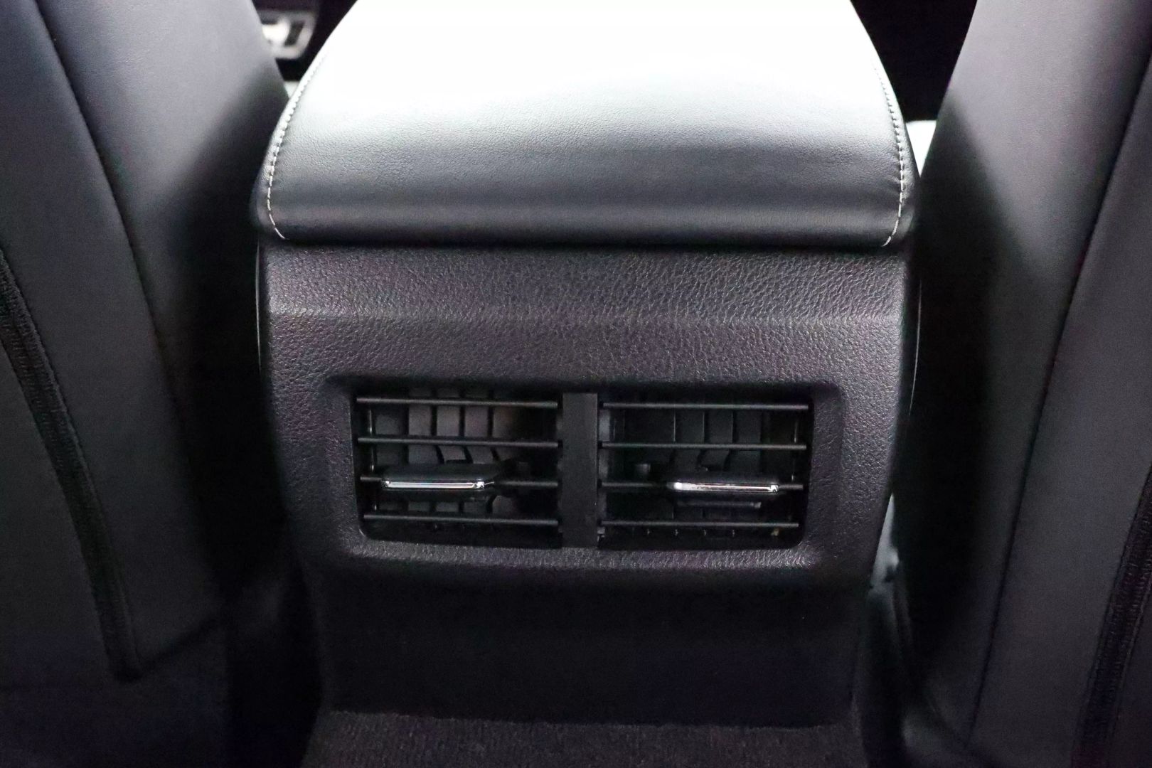 2023 Lexus Is - Image 81