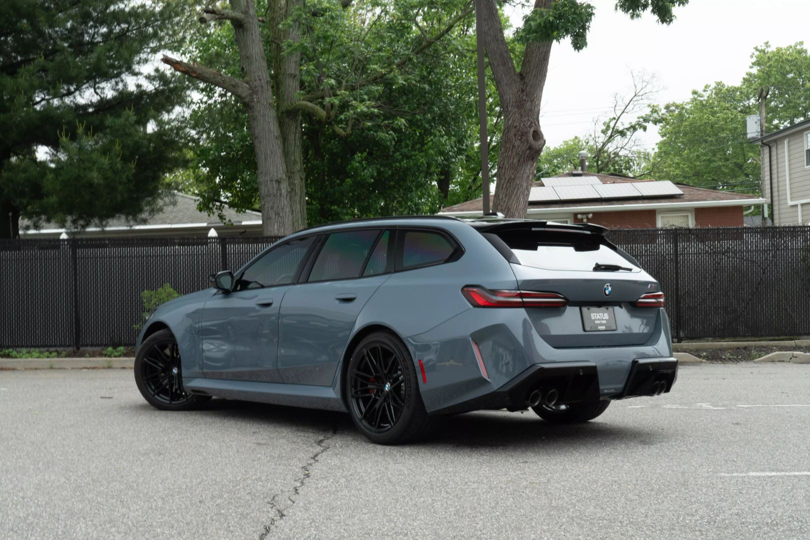 2025 Bmw M5 - Image 22