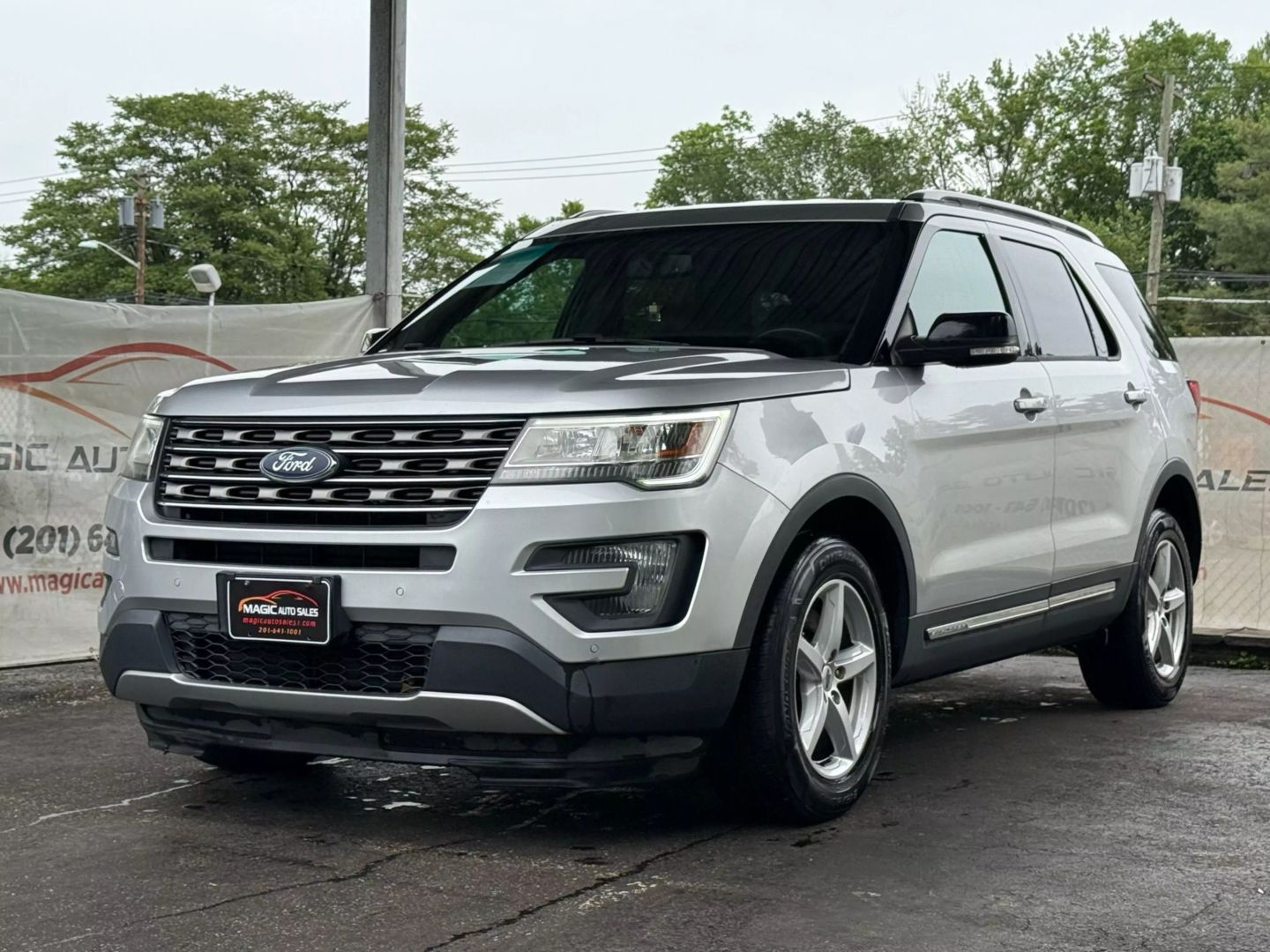 2016 Ford Explorer - Image 3