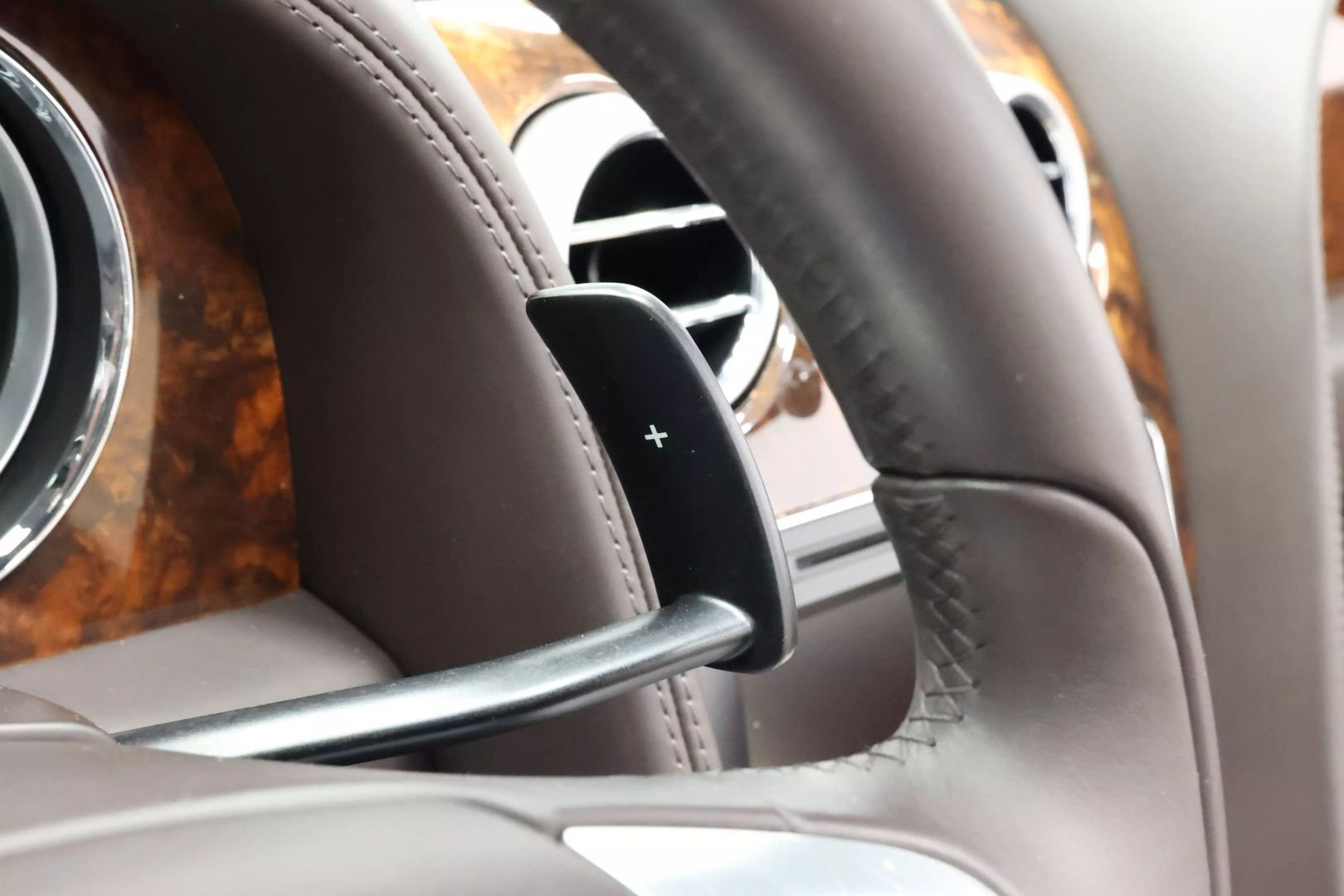 2013 Bentley Continental - Image 28