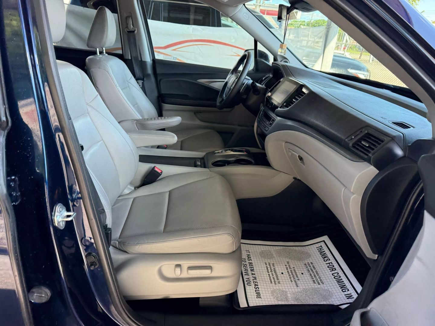 2022 Honda Ridgeline - Image 25