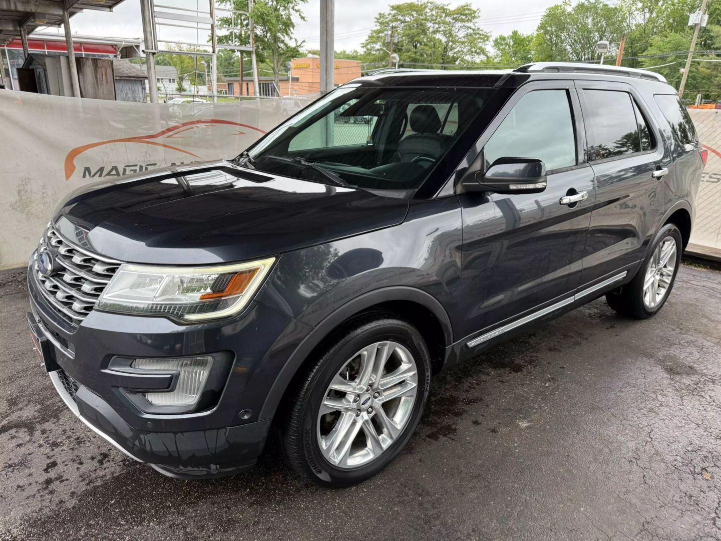 2017 Ford Explorer - Image 8