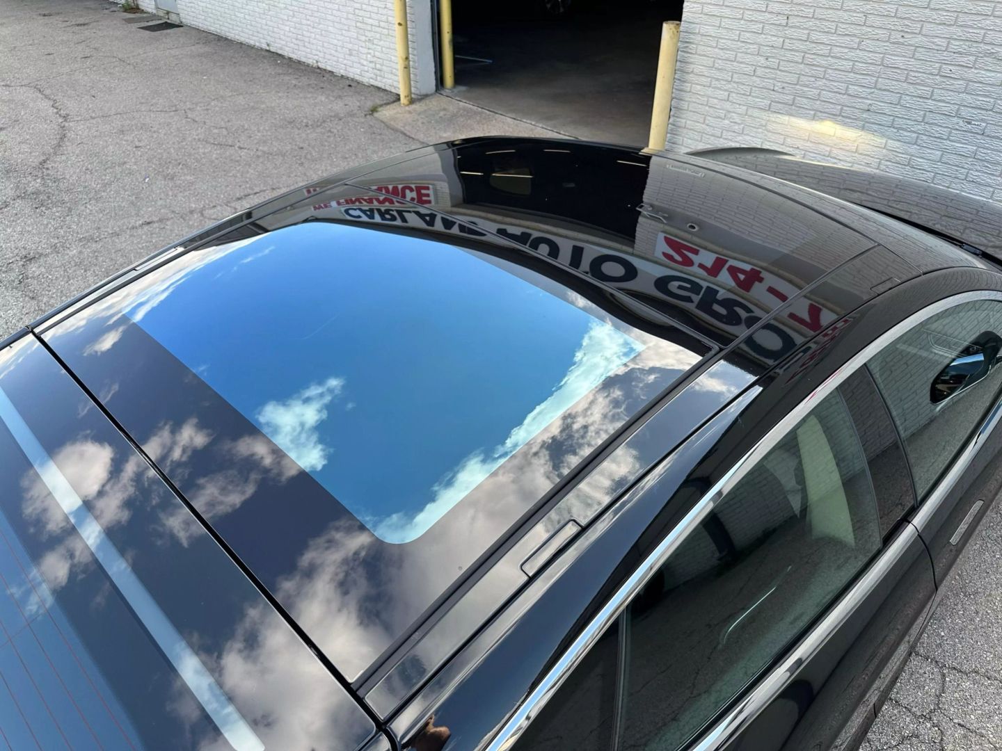 2014 Tesla Model S - Image 58