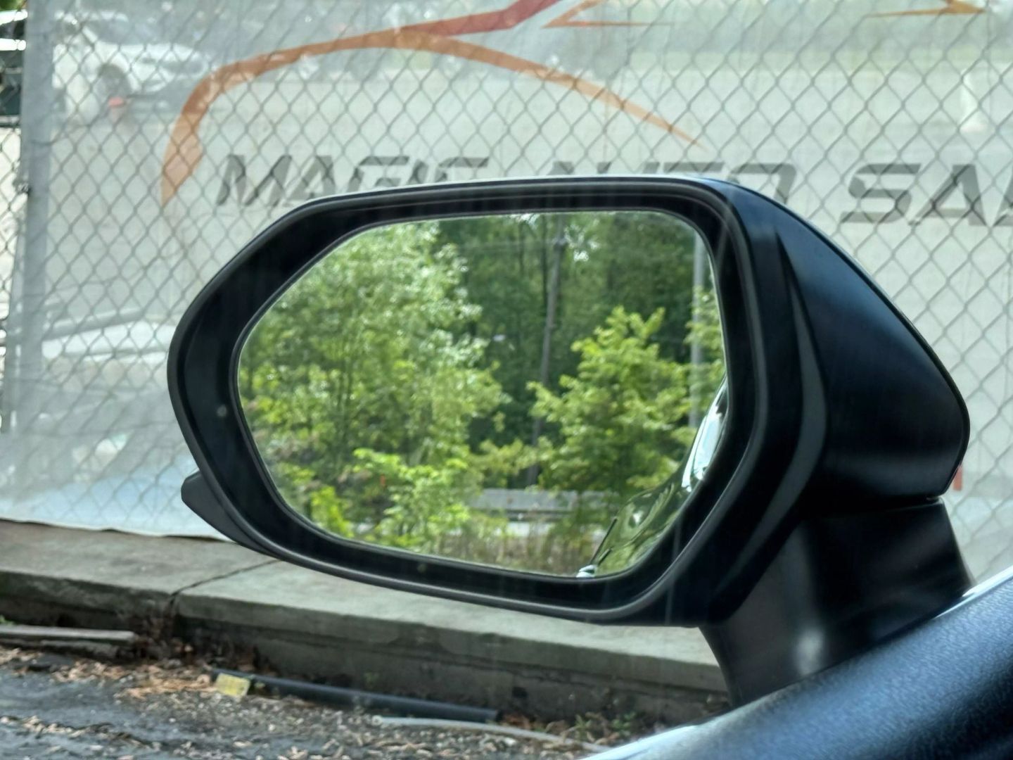 2019 Toyota Camry - Image 34