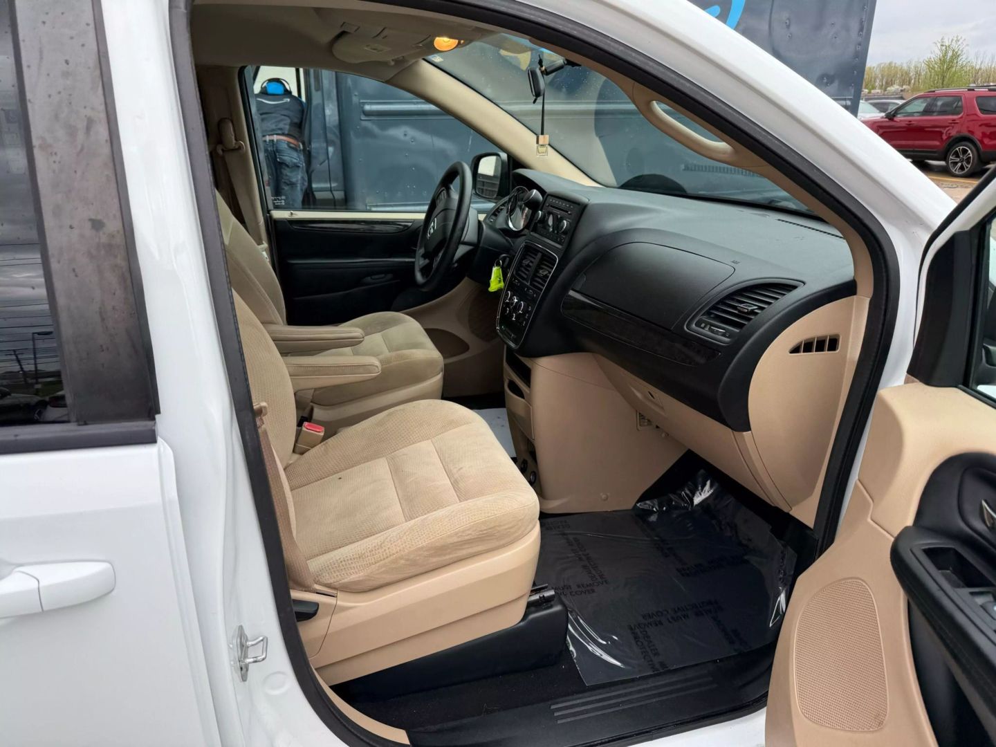 2016 Dodge Grand Caravan Passenger - Image 26