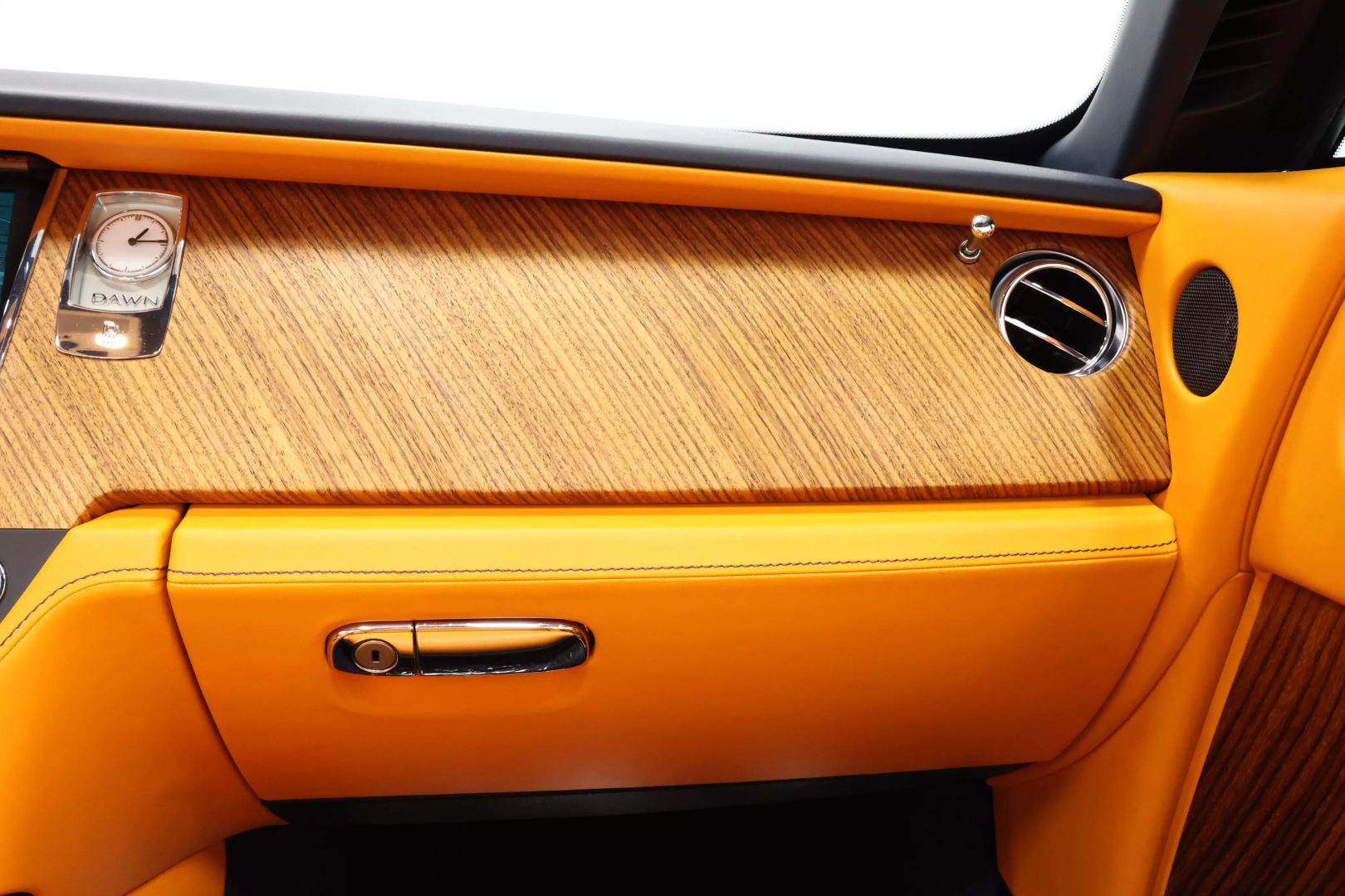 2016 Rolls-royce Dawn - Image 92