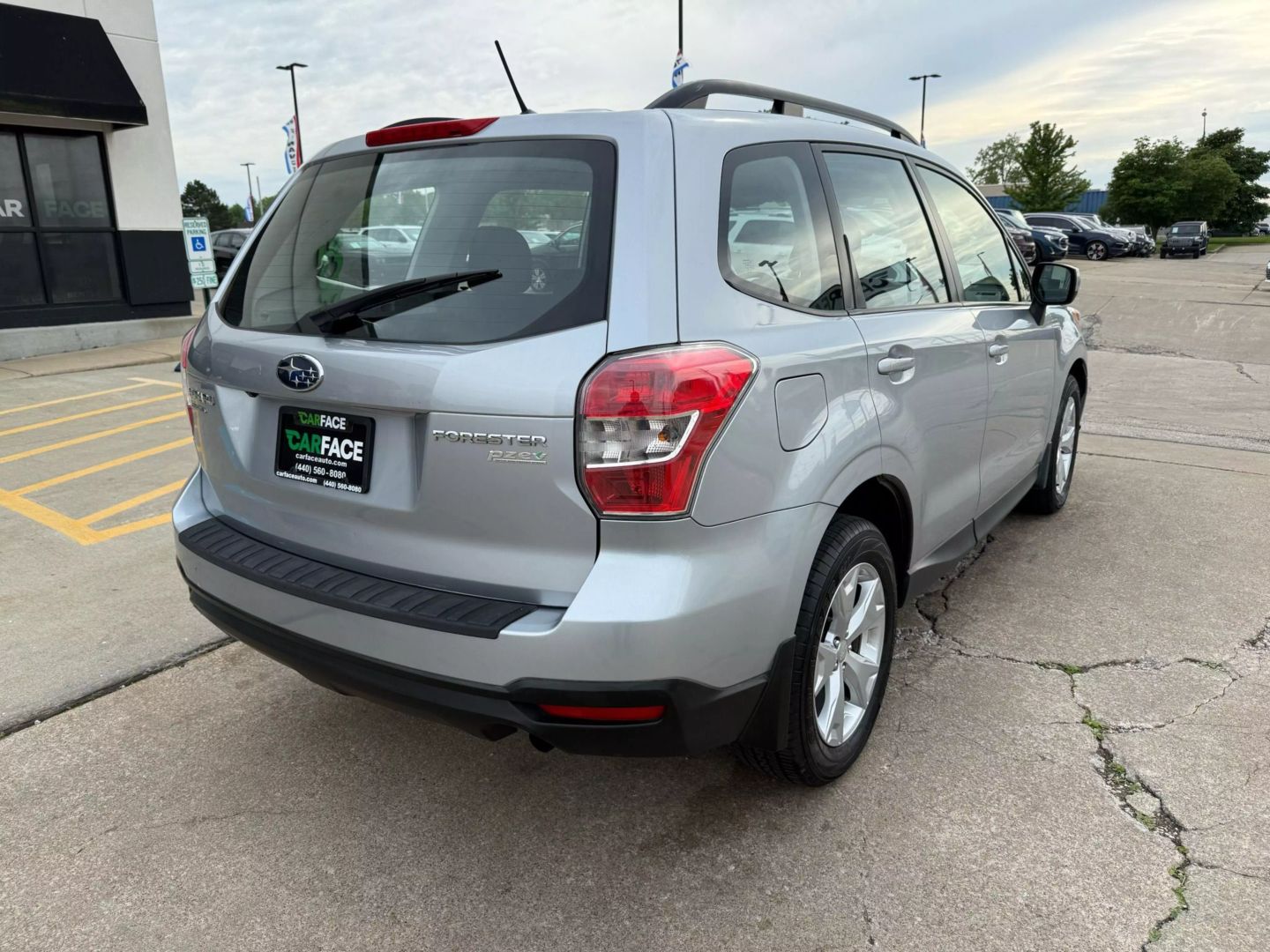 2015 Subaru Forester - Image 14