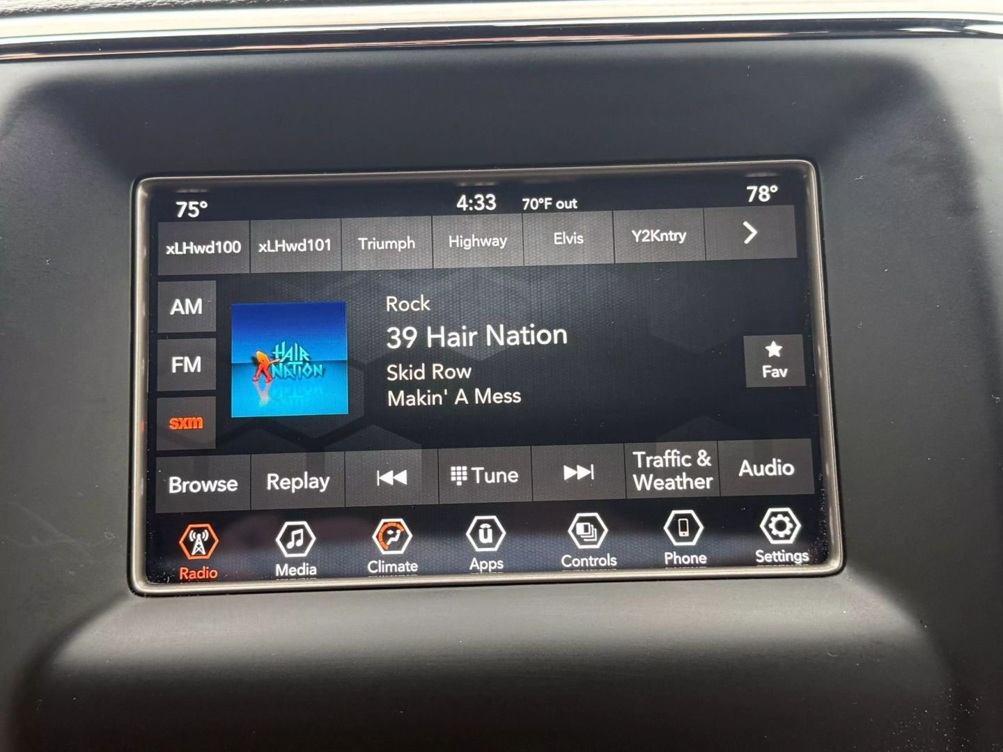 2021 Jeep Grand Cherokee - Image 32