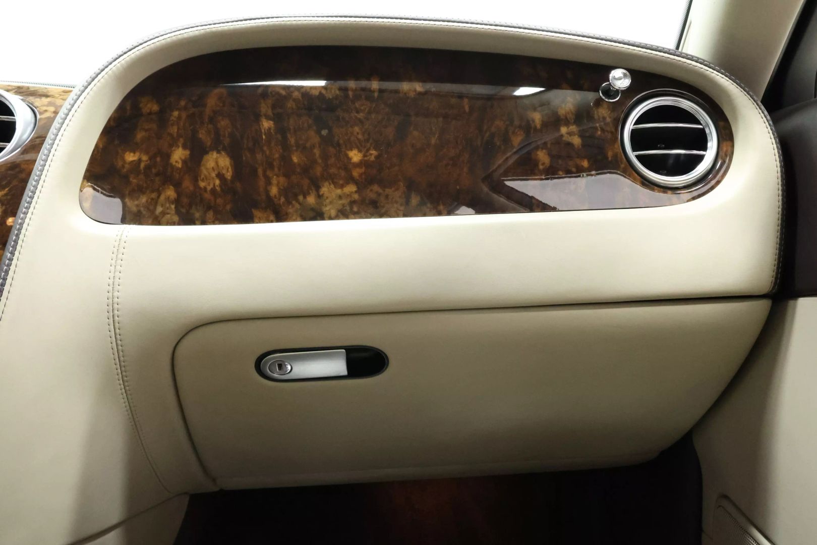2008 Bentley Continental - Image 98