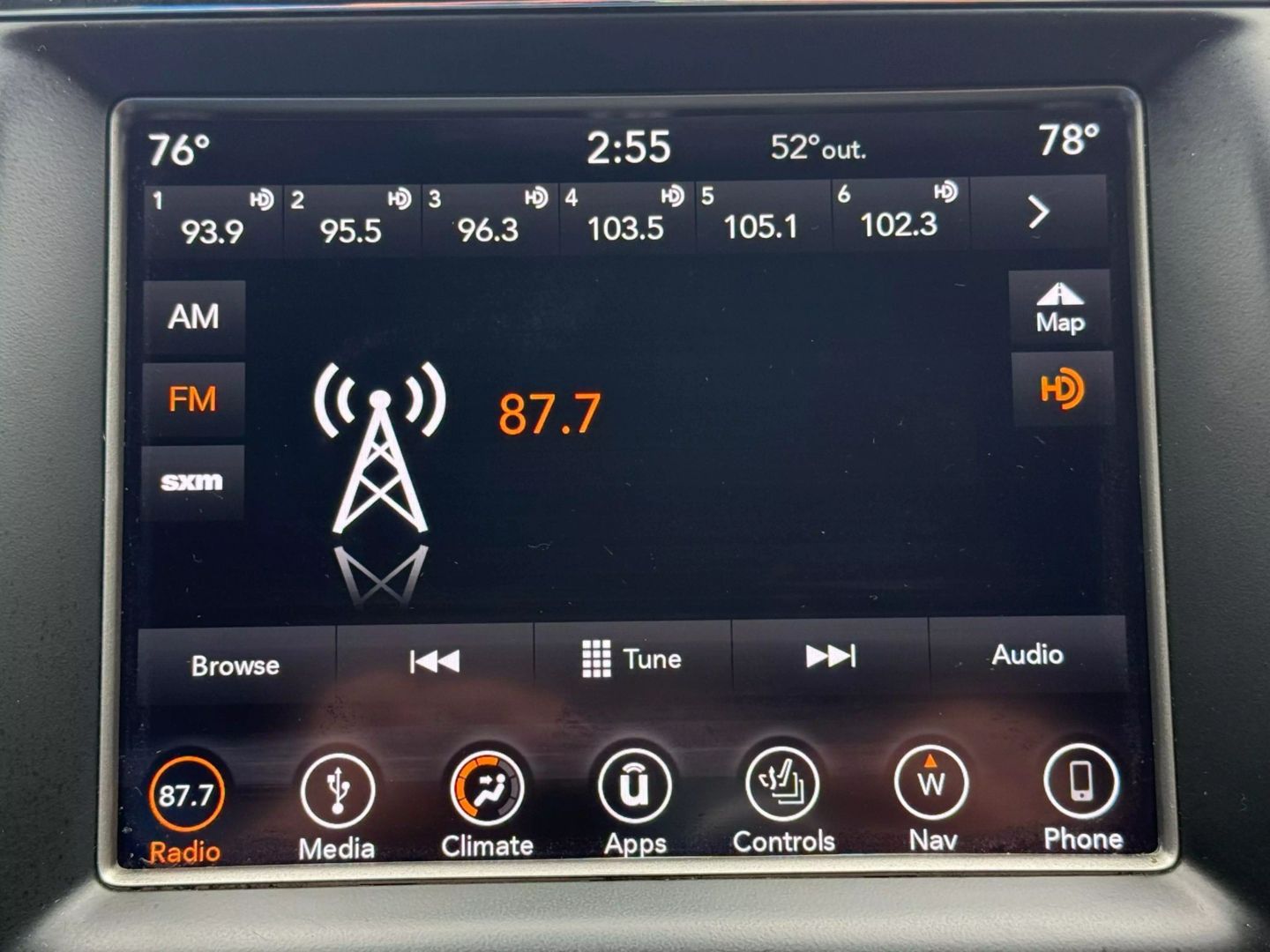 2018 Jeep Grand Cherokee - Image 38