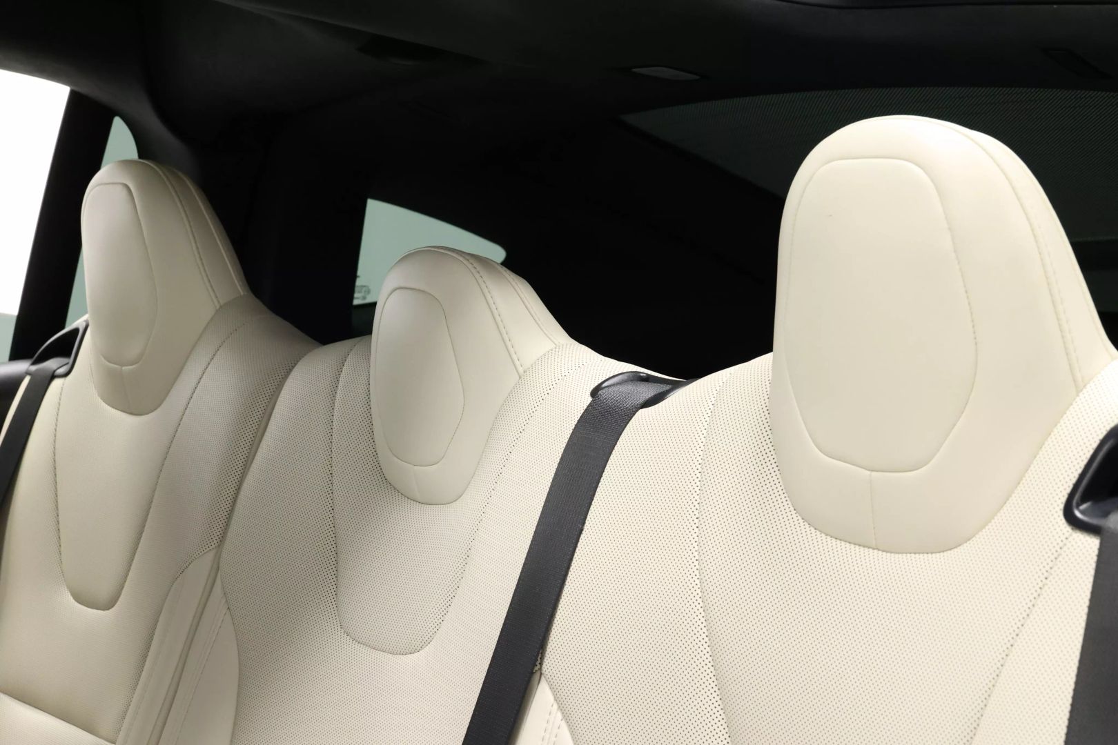 2023 Tesla Model X - Image 49