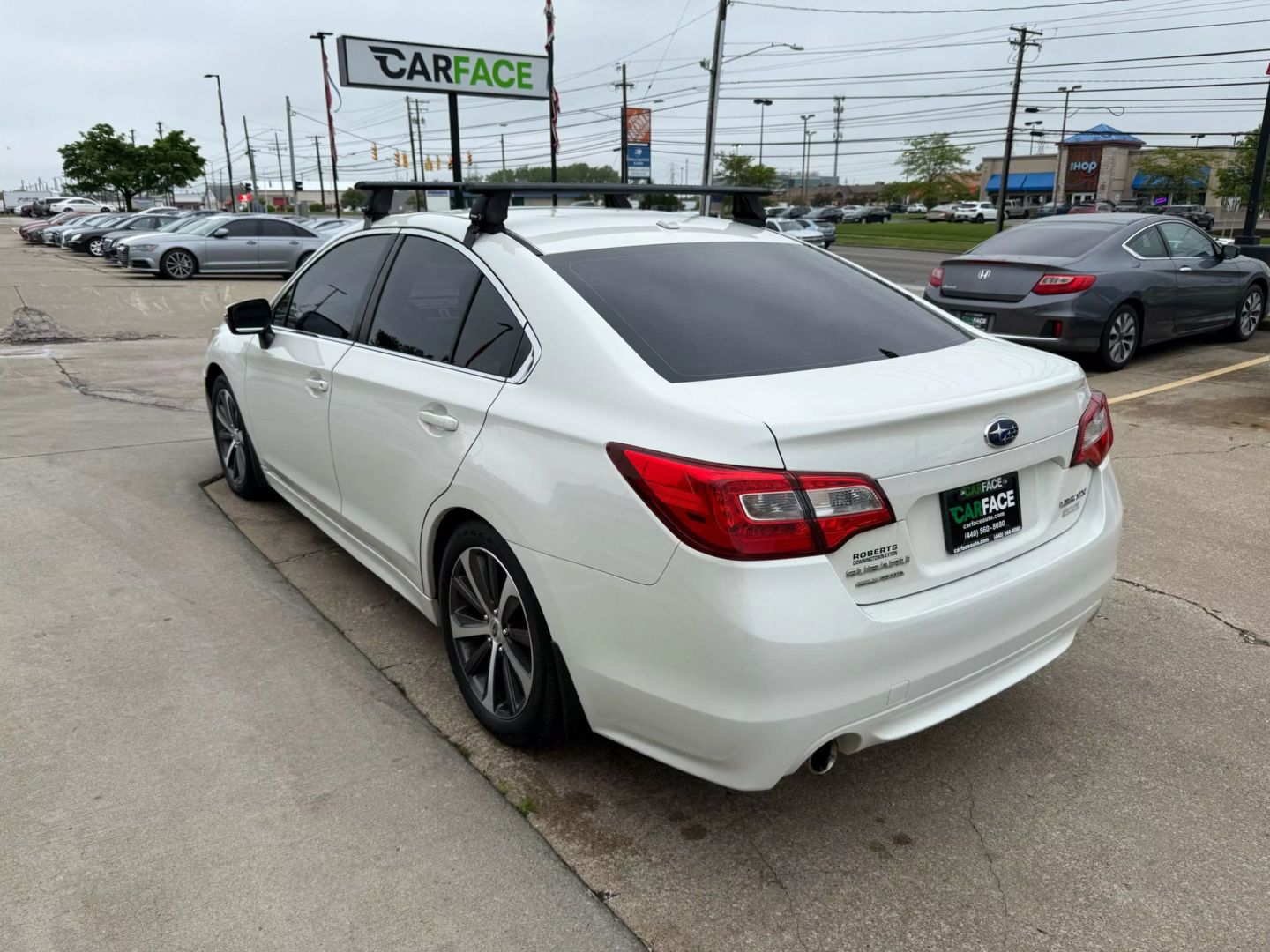 2015 Subaru Legacy - Image 8