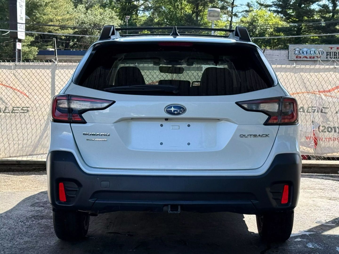 2022 Subaru Outback - Image 10