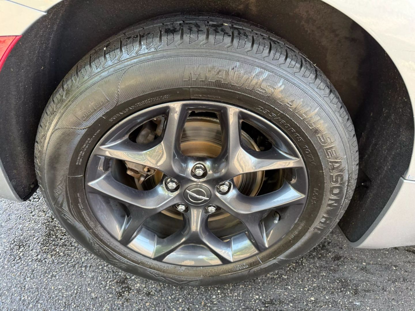2019 Chrysler Pacifica - Image 46