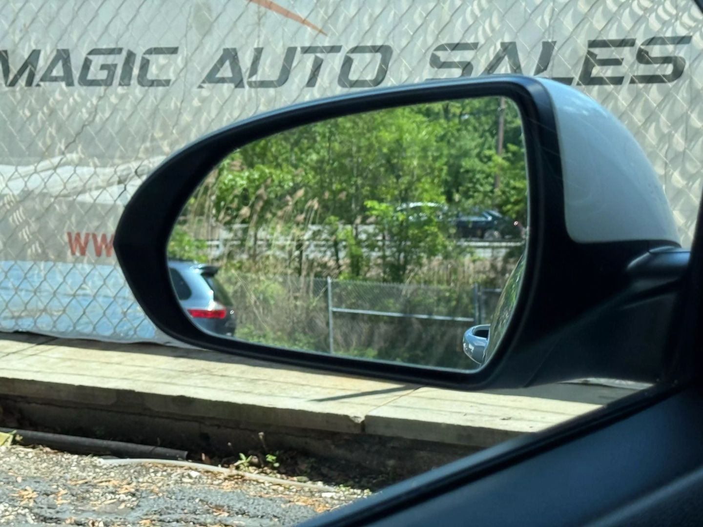 2019 Hyundai Elantra - Image 34