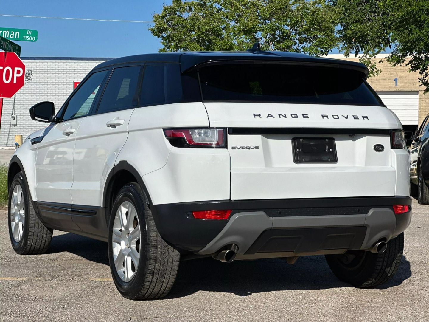 2016 Land Rover Range Rover Evoque - Image 4