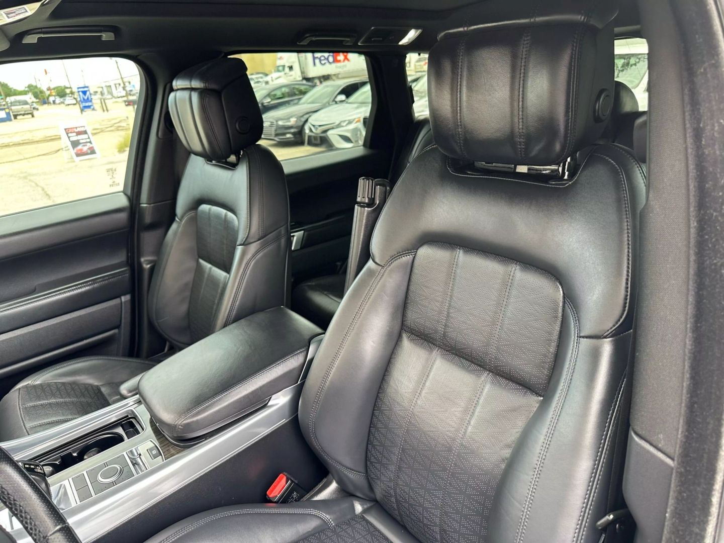 2018 Land Rover Range Rover Sport - Image 31