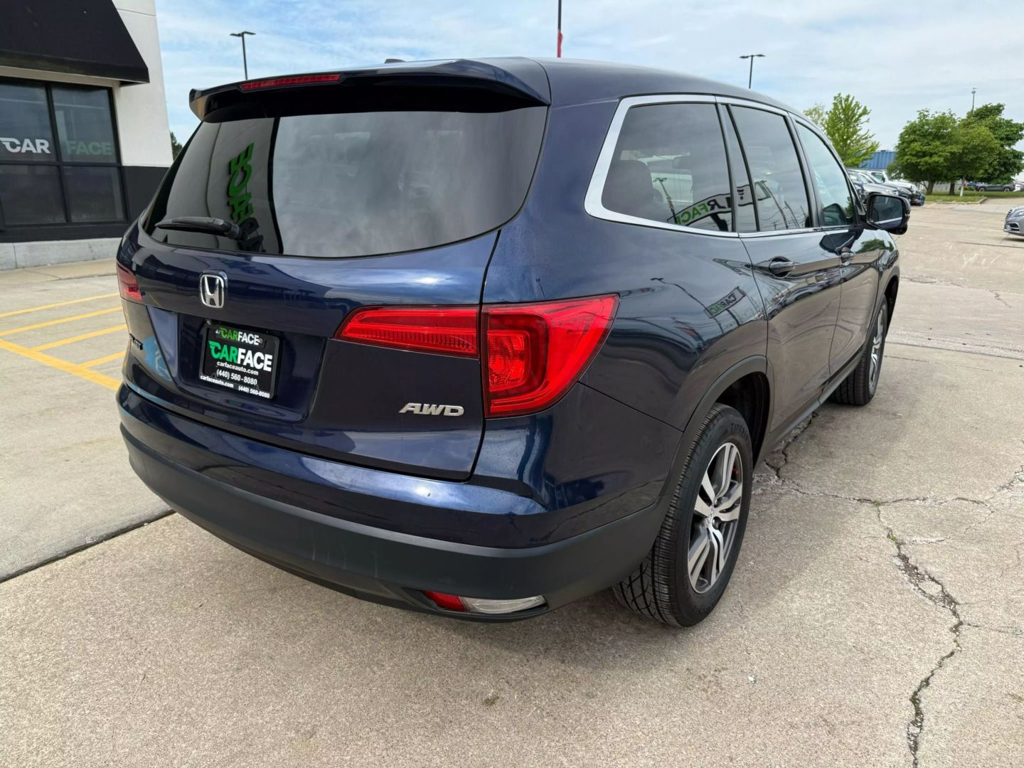2016 Honda Pilot - Image 15