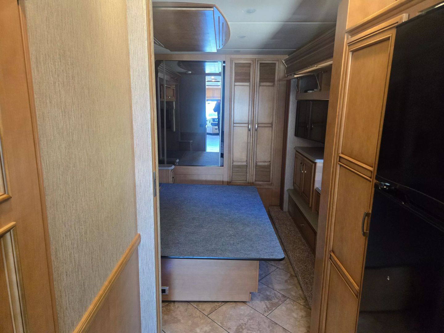 2016 Newmar Ventana Le - Image 23