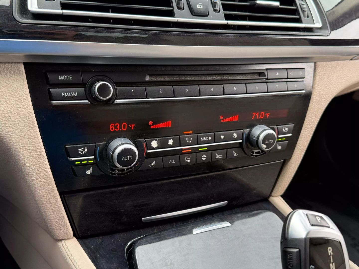 2010 Bmw 7 Series - Image 52