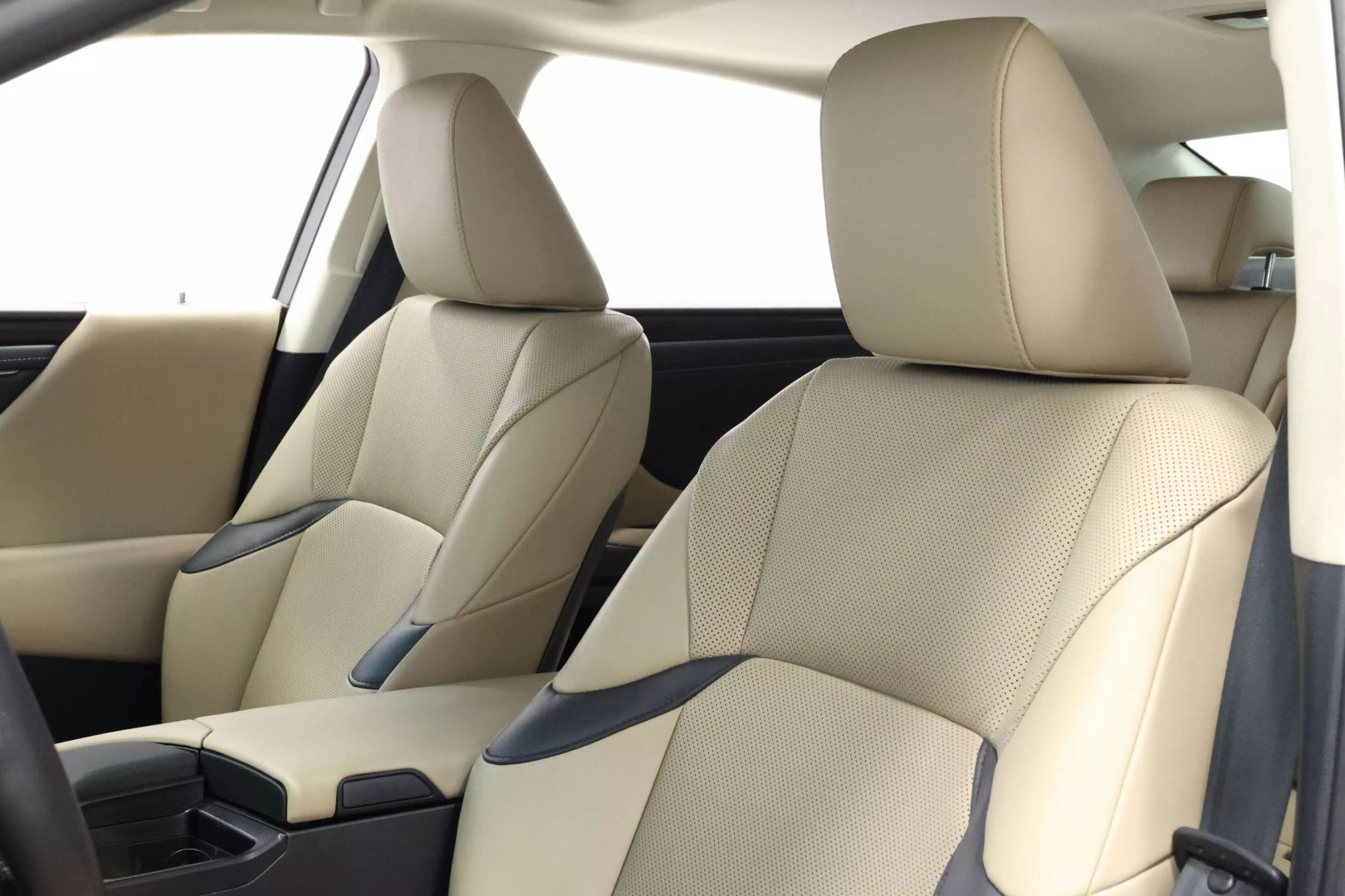 2020 Lexus Es - Image 16