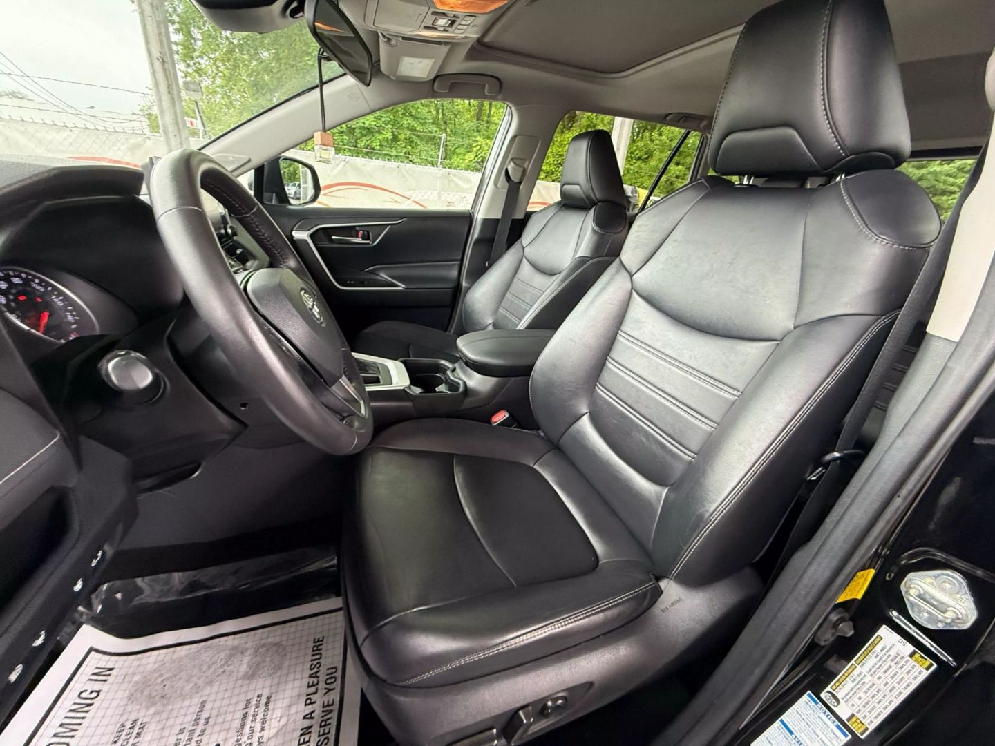 2019 Toyota Rav4 - Image 16
