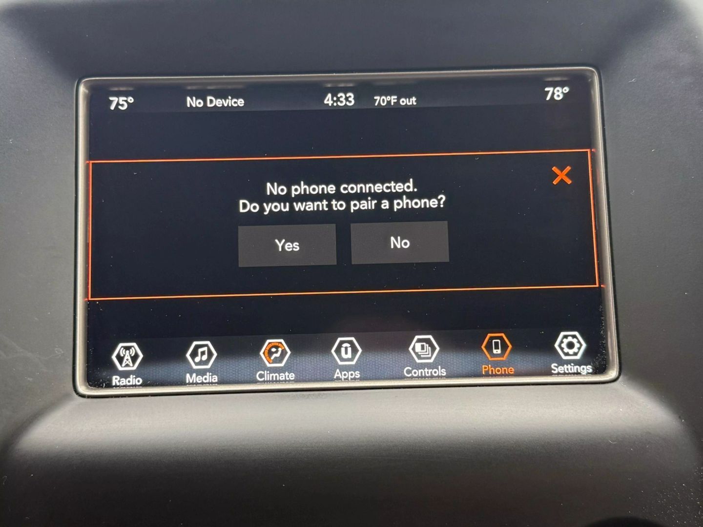 2021 Jeep Grand Cherokee - Image 38