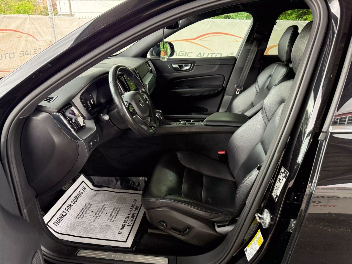 2018 Volvo Xc60 - Image 15
